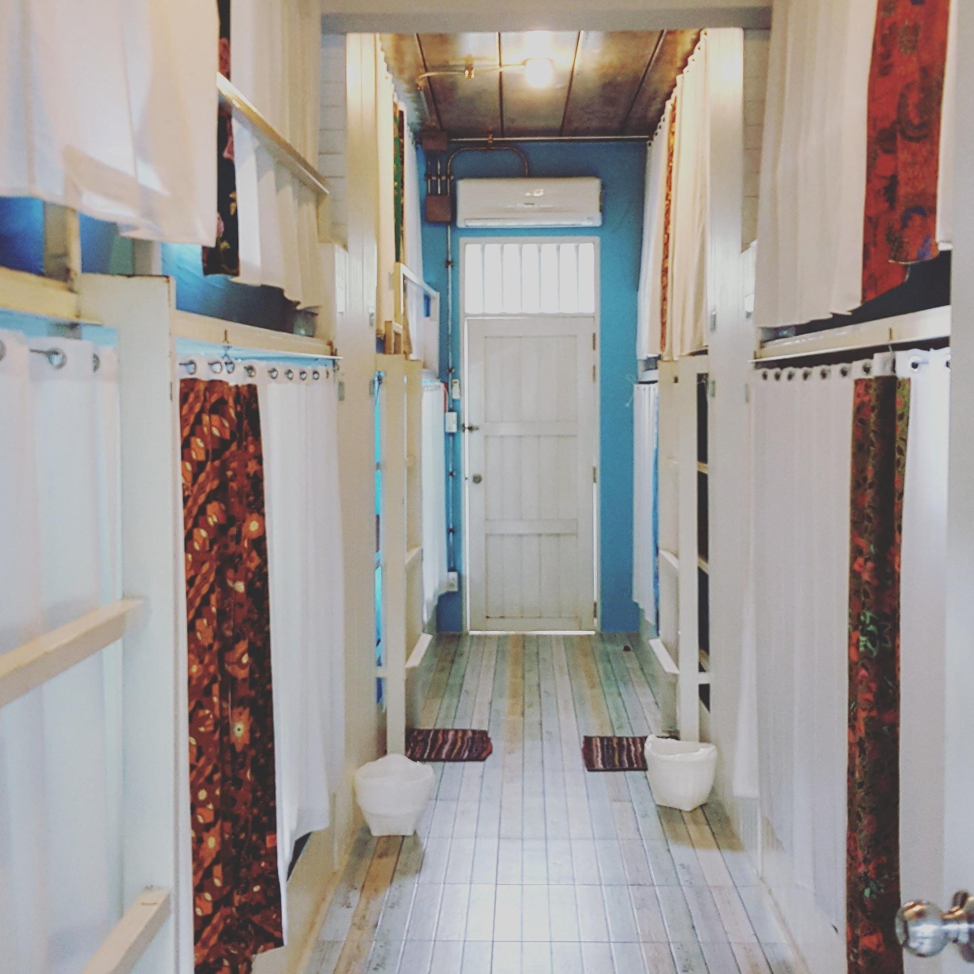 Glur Hostel Ao Nang Екстер'єр фото
