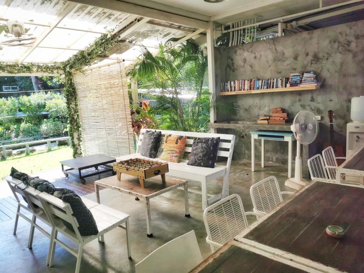 Glur Hostel Ao Nang Екстер'єр фото