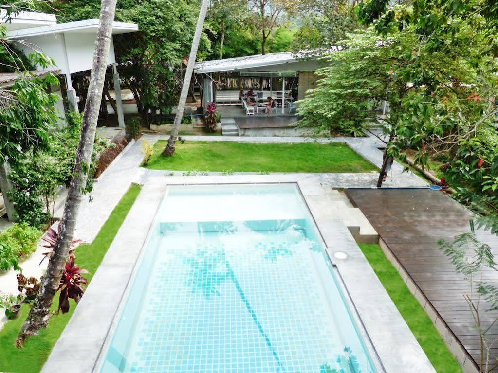 Glur Hostel Ao Nang Екстер'єр фото